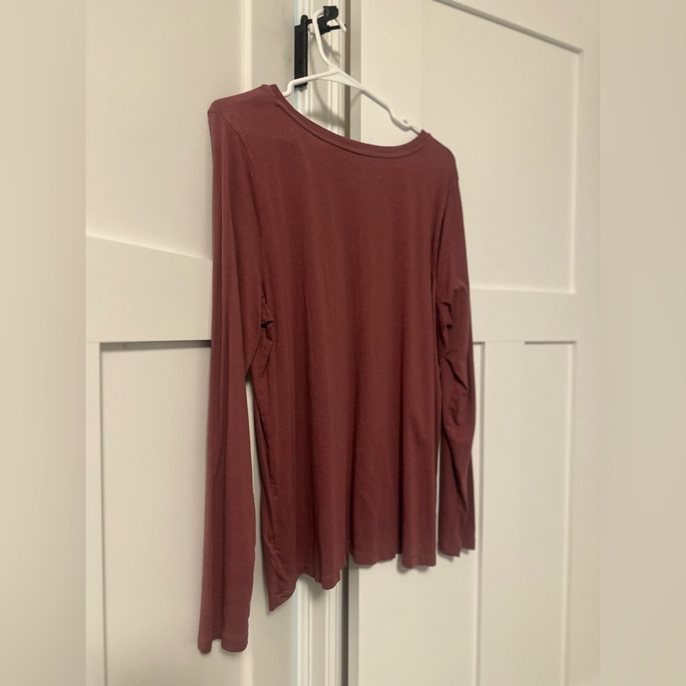 Ava & Viv Red Long Sleeve Relaxed Blouse - Picture 4 of 4